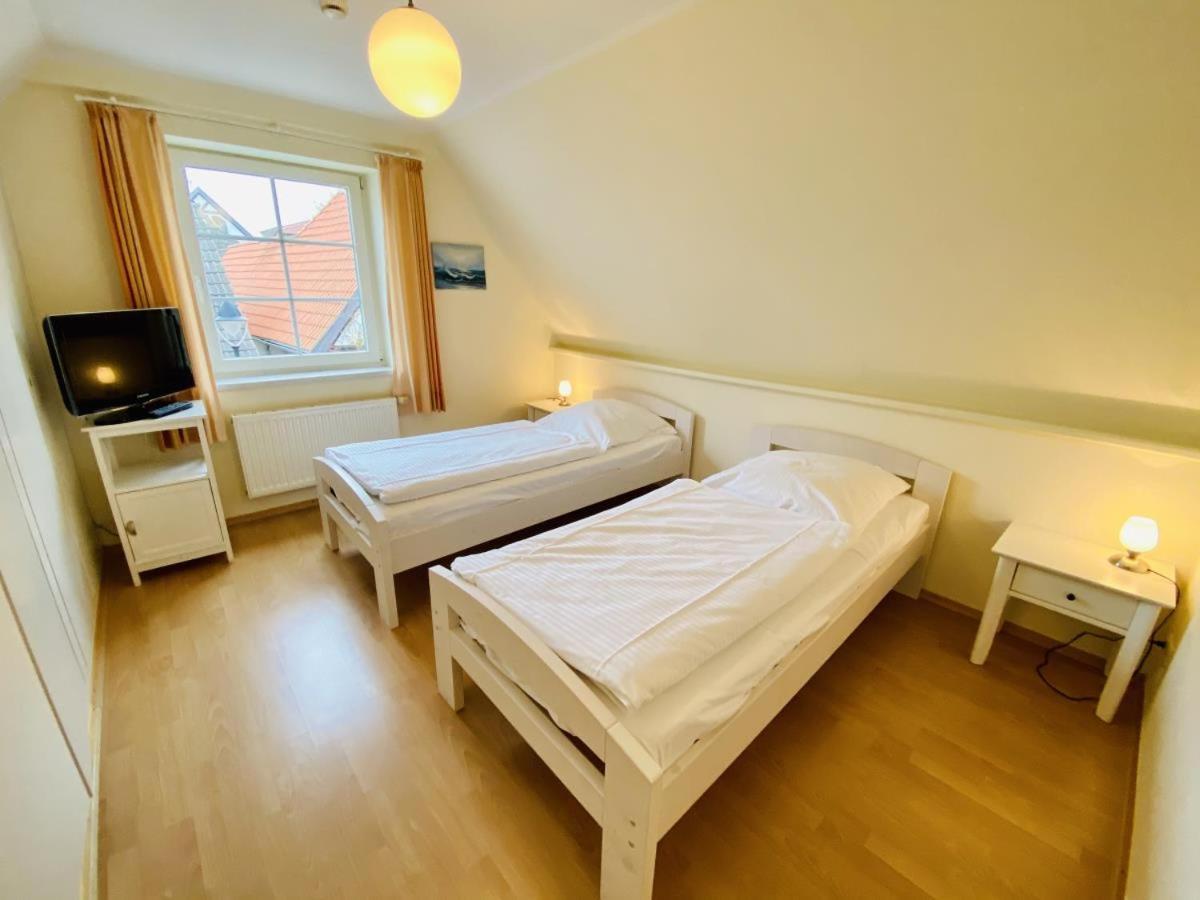 Ferienhaus Adele Rostock Esterno foto